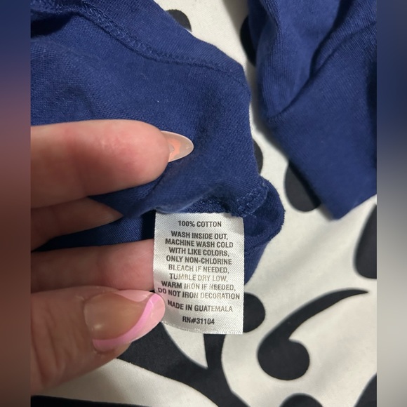 2 kids Crown& Ivy long sleeve pup design long sleeve shirts- size 4 - Picture 6 of 7